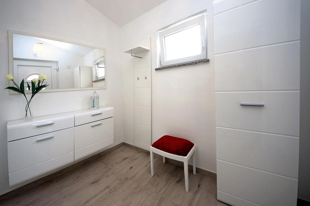 Apartment Mare Водице Екстер'єр фото